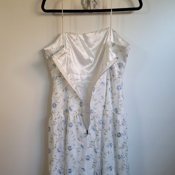 Storia Floral Embroidered Dress Size Large - Picture 4 of 8